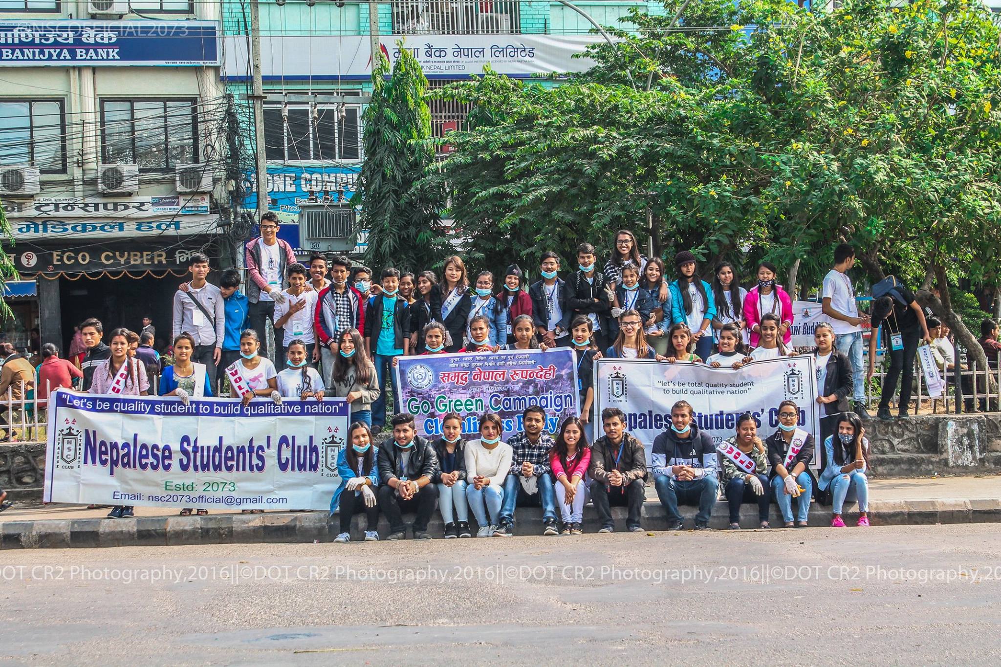nepalese-students-club-fiber-dustbin-3